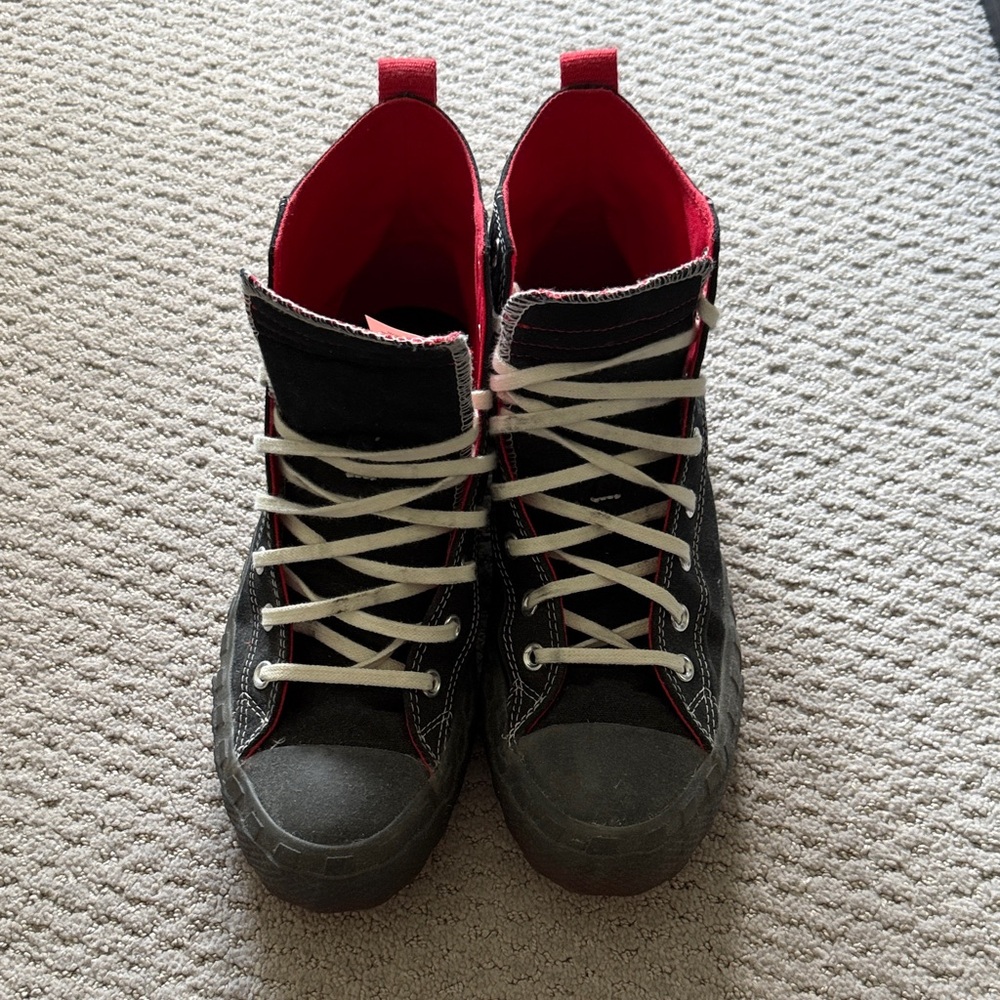 Converse Black and Red High-Tops